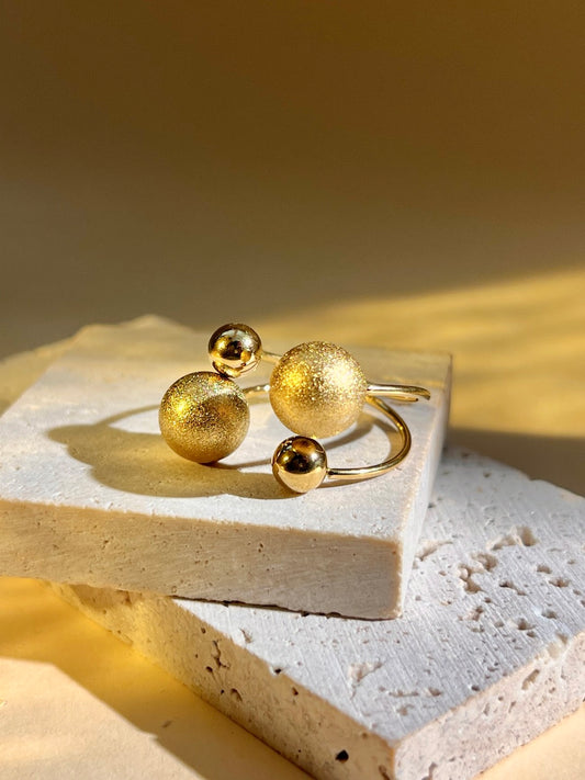 AB72015-381 PRSTEN S 4 KUGLICE