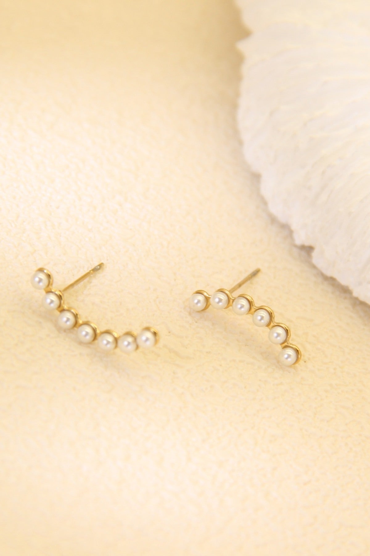 219BO18R280 NAUŠNICE BISER