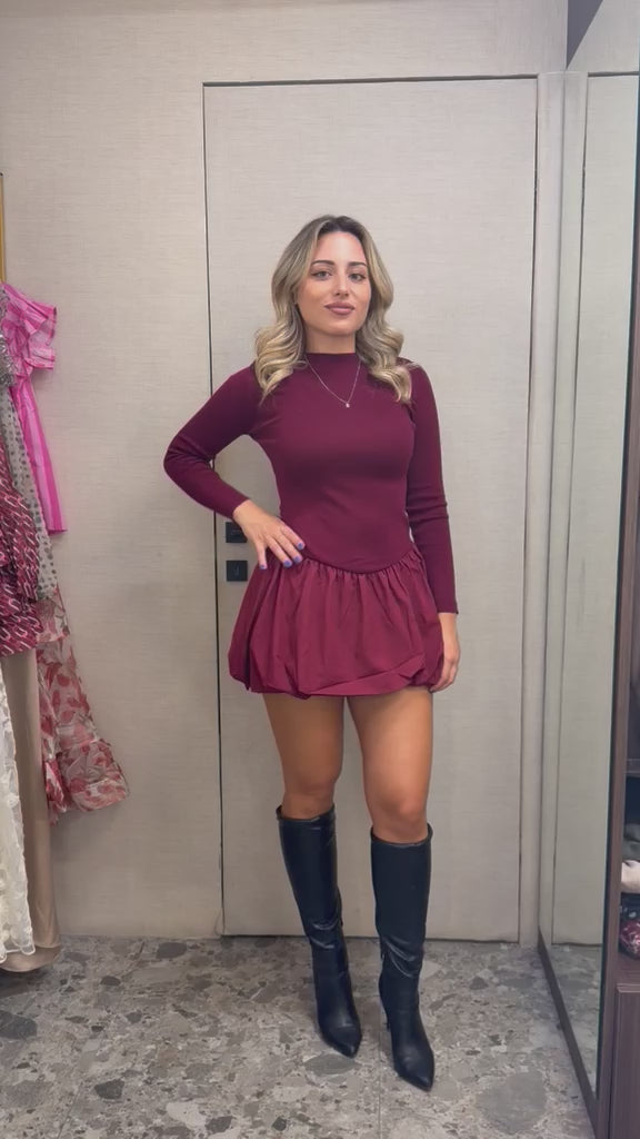 Video: Bordo haljina Bianca dugih rukava – Bordo